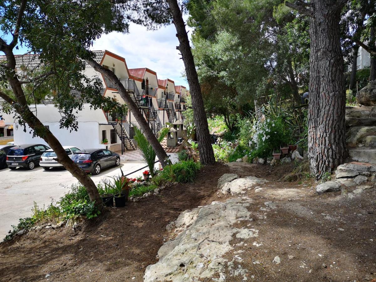 Apartamento entre la playa y la montaña Calafell Exterior foto