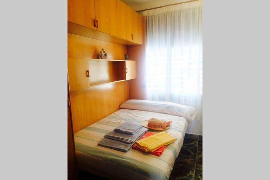 Apartamento entre la playa y la montaña Calafell Exterior foto